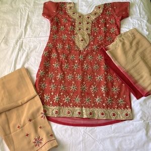 Salwar kameez suit Indian dress gold embroidery orange beige small Punjabi dress